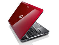 Лаптопи Fujitsu Lifebook AH531